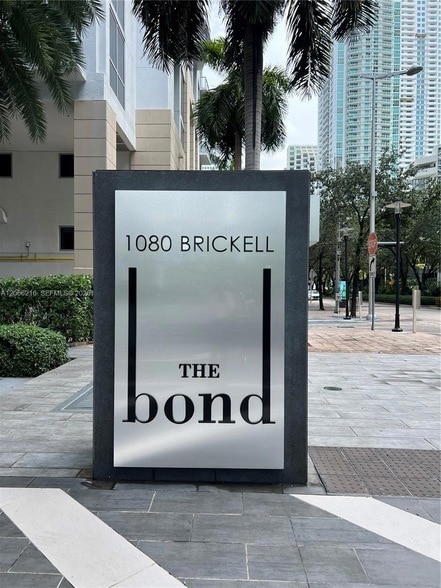 Building Photo - 1080 Brickell Ave
