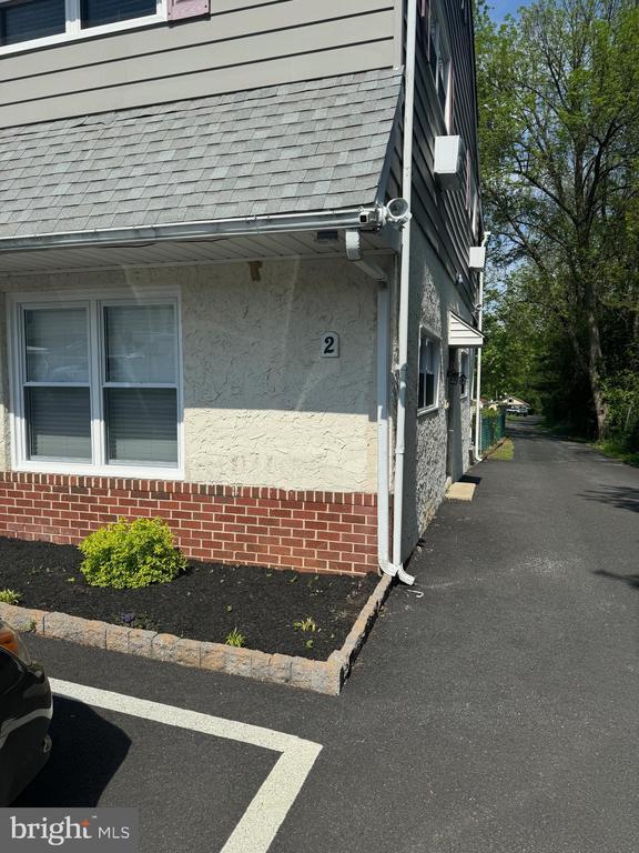 Building Photo - 3901 Chichester Ave