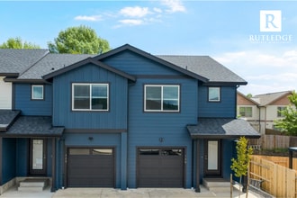 Building Photo - 129 Bailee Way