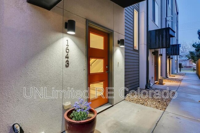 Building Photo - 1643 Irving St