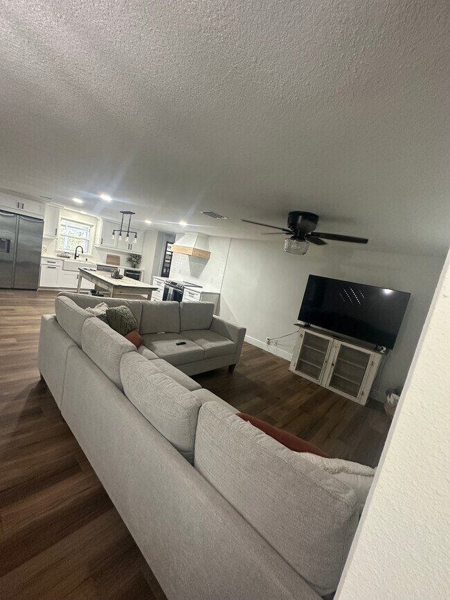 Foto del edificio - 508 Hillpine Way