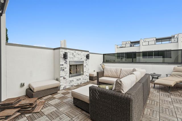 Primary Photo - 4965 Blaynes View Dr