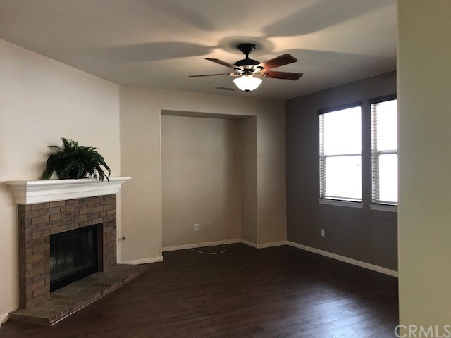 Building Photo - 12834 Mesa View Dr
