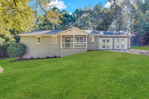 Foto principal - 2846 Cocklebur Rd
