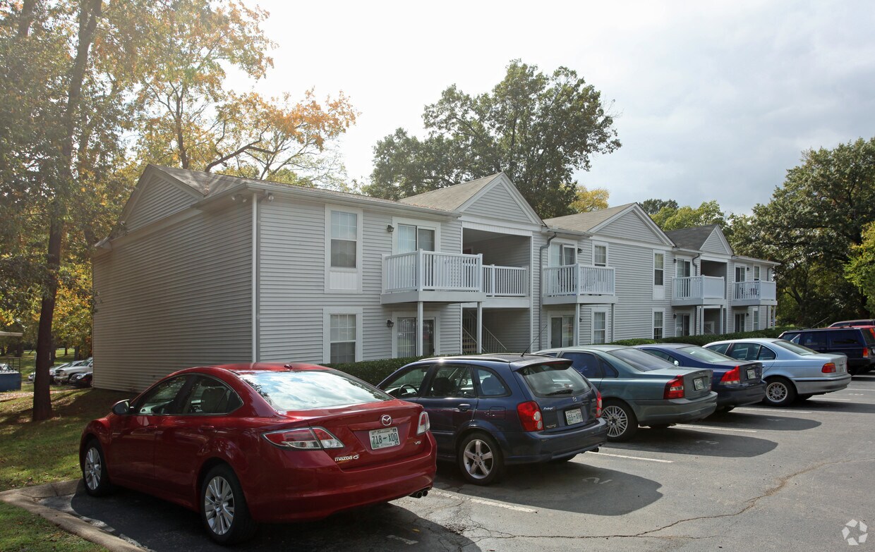 Foto principal - Stuart Hall Apartments