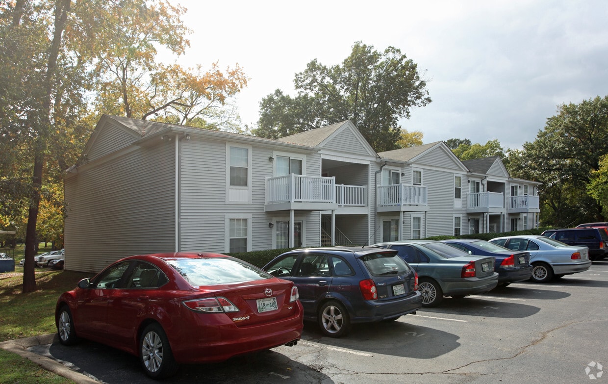 Primary Photo - Stuart Hall Apartments