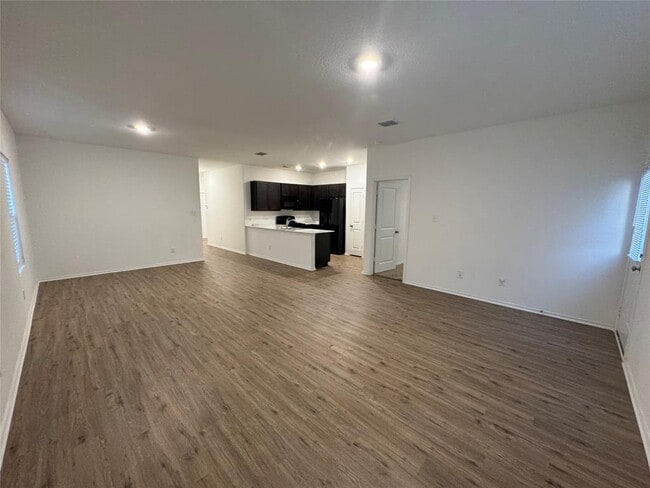 Building Photo - 502 Thunderstorm Ave