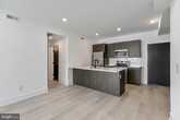 Foto principal - 3045-51 Richmond St