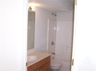 Foto del edificio - 1303 Robert Ray Dr