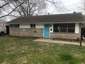 Building Photo - 1008 Sharon Dr