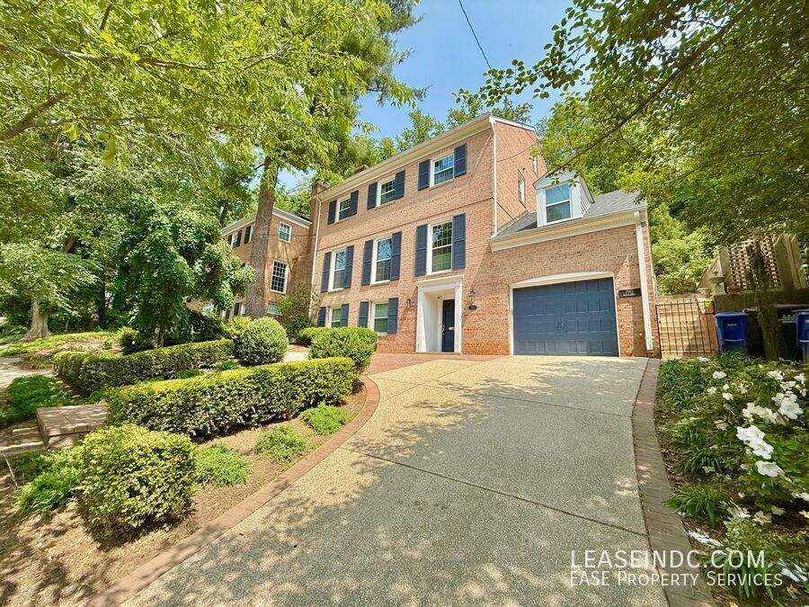Primary Photo - 2947 Arizona Ave NW