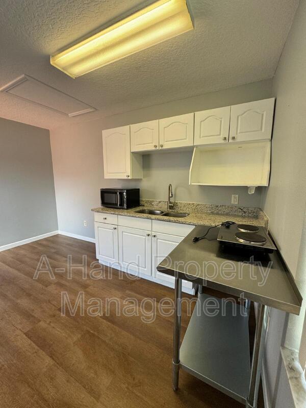 Building Photo - 535 Orchid Dr