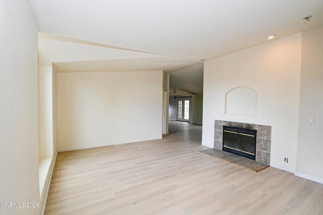 Building Photo - 10740 Geurts Ln