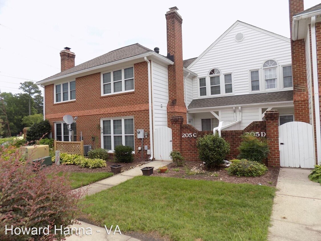205 Amersham Dr, Yorktown, VA 23693 House Rental in Yorktown, VA