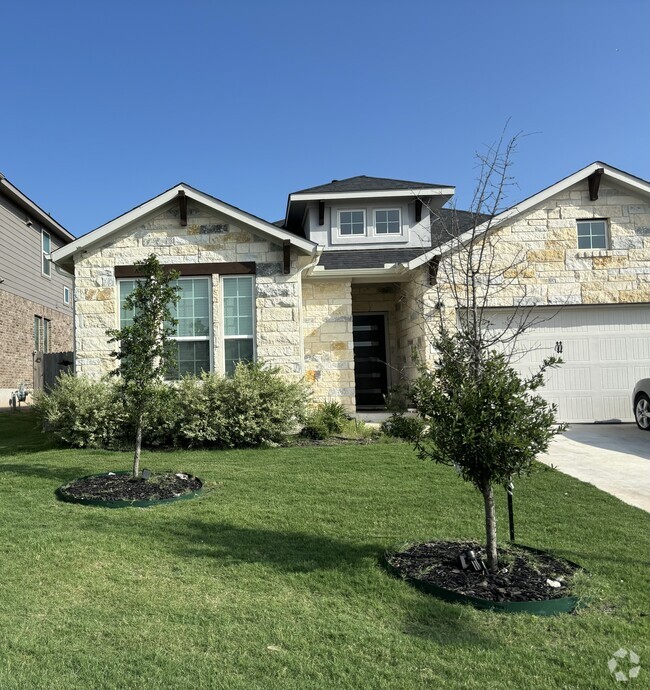 Building Photo - 5829 Bianca Dr