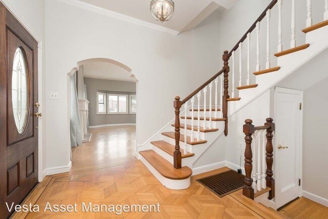 Foto del edificio - 3 br, 2.5 bath House - 650 Sloat Blvd