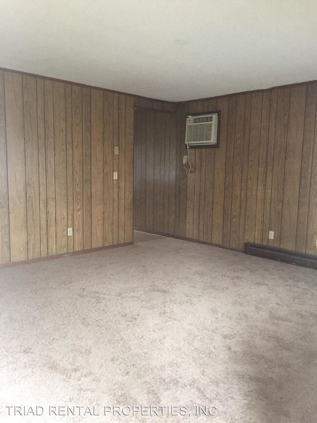 Foto del edificio - 101 N CHERRY St