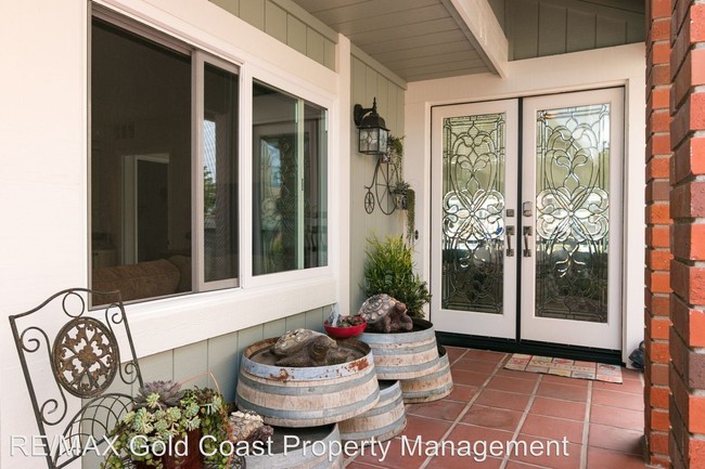Building Photo - 3 br, 2.5 bath House - 2061 Peninsula Rd