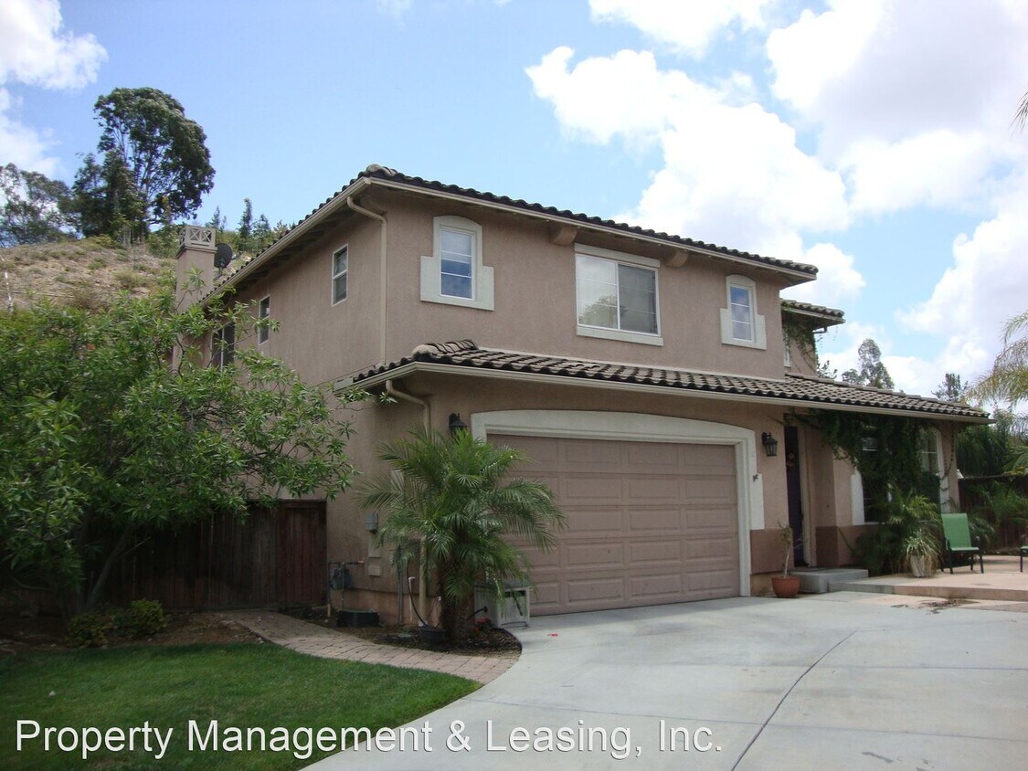 Primary Photo - 4 br, 3 bath House - 339 Flower Hill Way