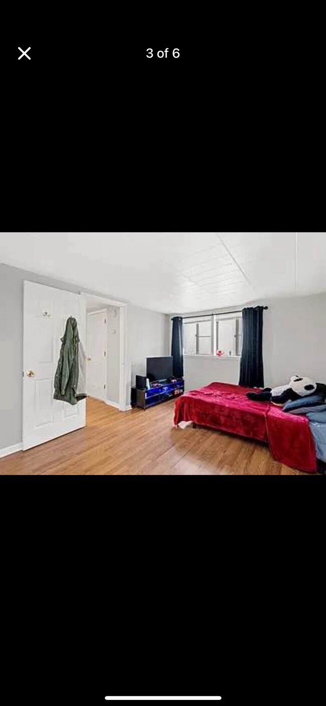 Foto del edificio - 321 Ridge Point Cir