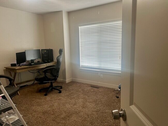 Foto del edificio - 11114 Aspen Gate Ct