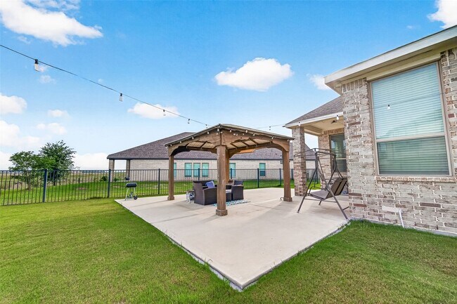 Foto del edificio - 15002 Concho River Wy