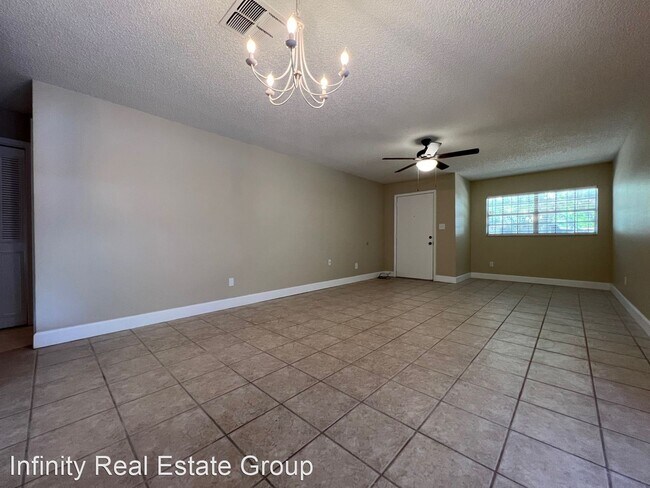 Building Photo - 3 br, 2 bath House - 529 Hibiscus Way