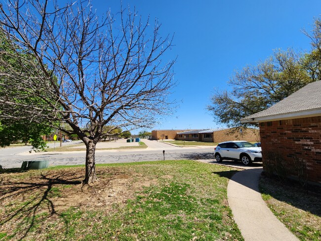 Foto del edificio - 3325 Evers Pkwy