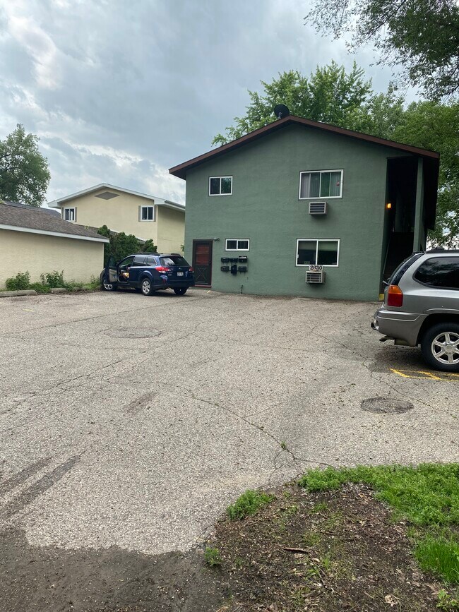 Fresh coat of paint June 2022 - 2630 7th St S