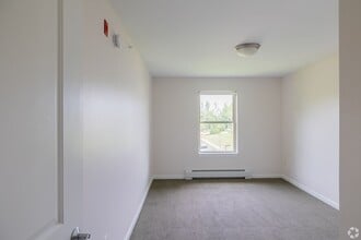 Interior Photo - Village at Autumn Pond