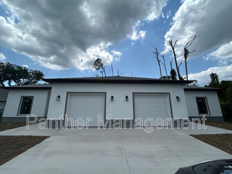 Foto principal - 2105 Redmond St