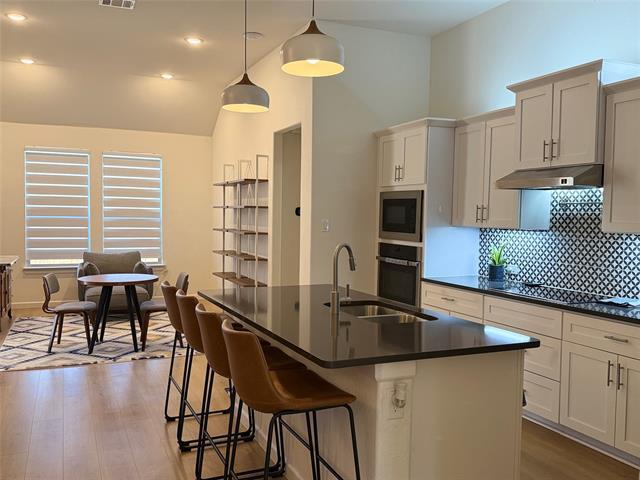 Foto del edificio - 1122 Silverthorne Trl