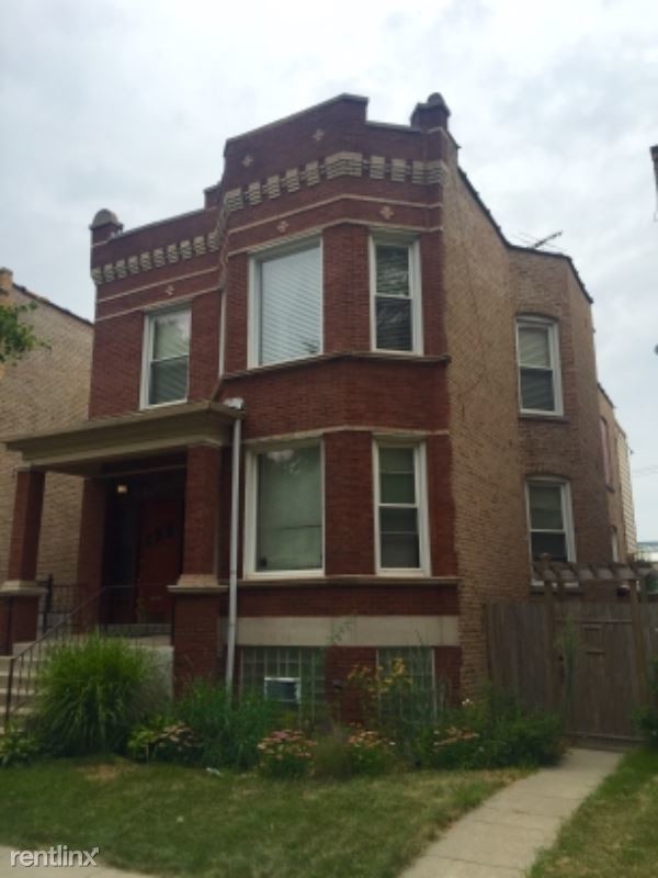 Building Photo - 4250 W Wrightwood Ave