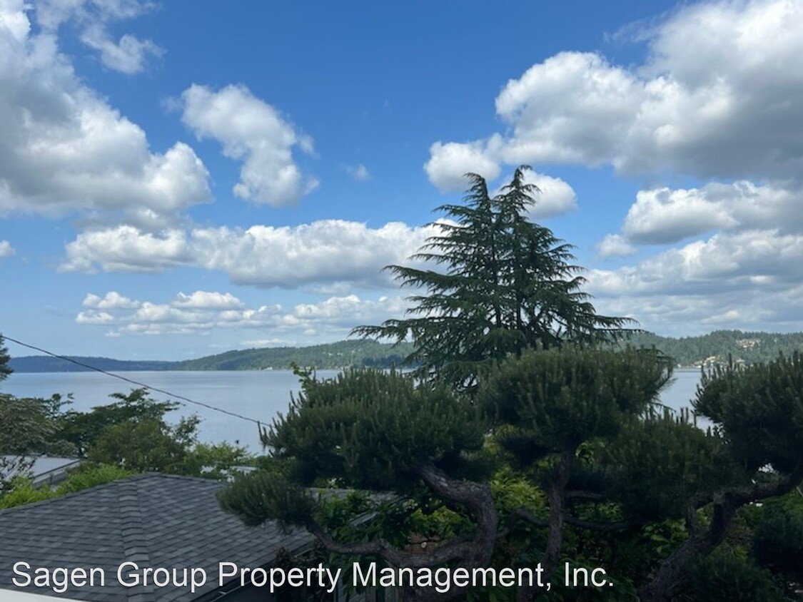 Foto principal - 3 br, 2 bath House - 8754 Sandpoint Way NE