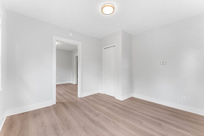Foto del edificio - 1103 S Brynwood Dr