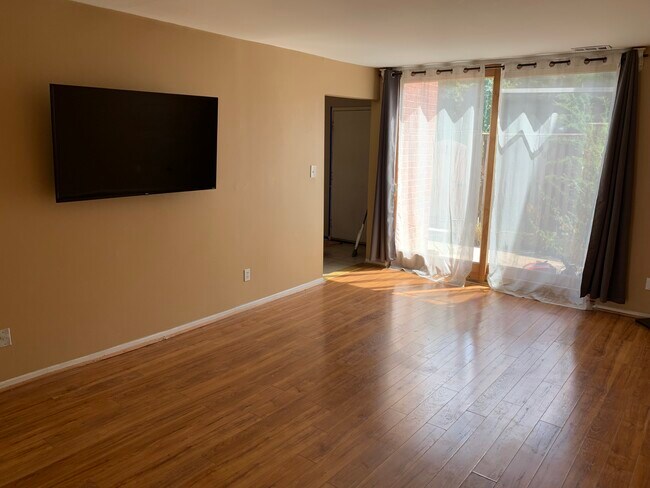 Living Room - 10498 Faulkner Ridge Cir