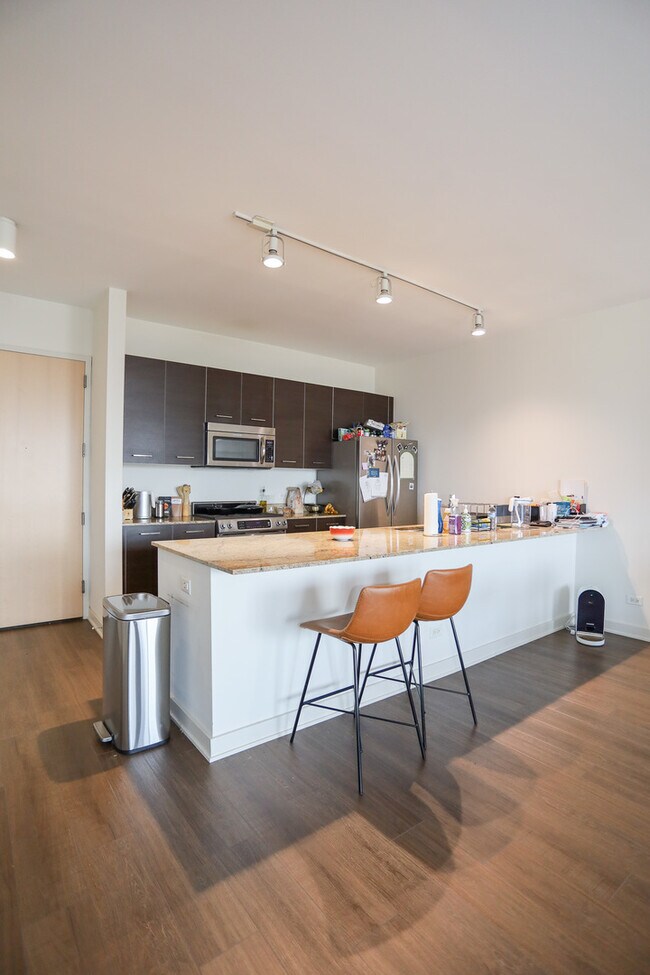 Foto del edificio - 910 W Huron St