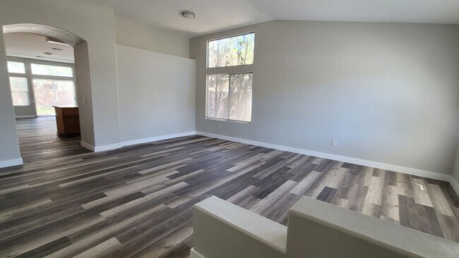 Building Photo - Wow! Just the Perfect Three Bedroom Two Ba...