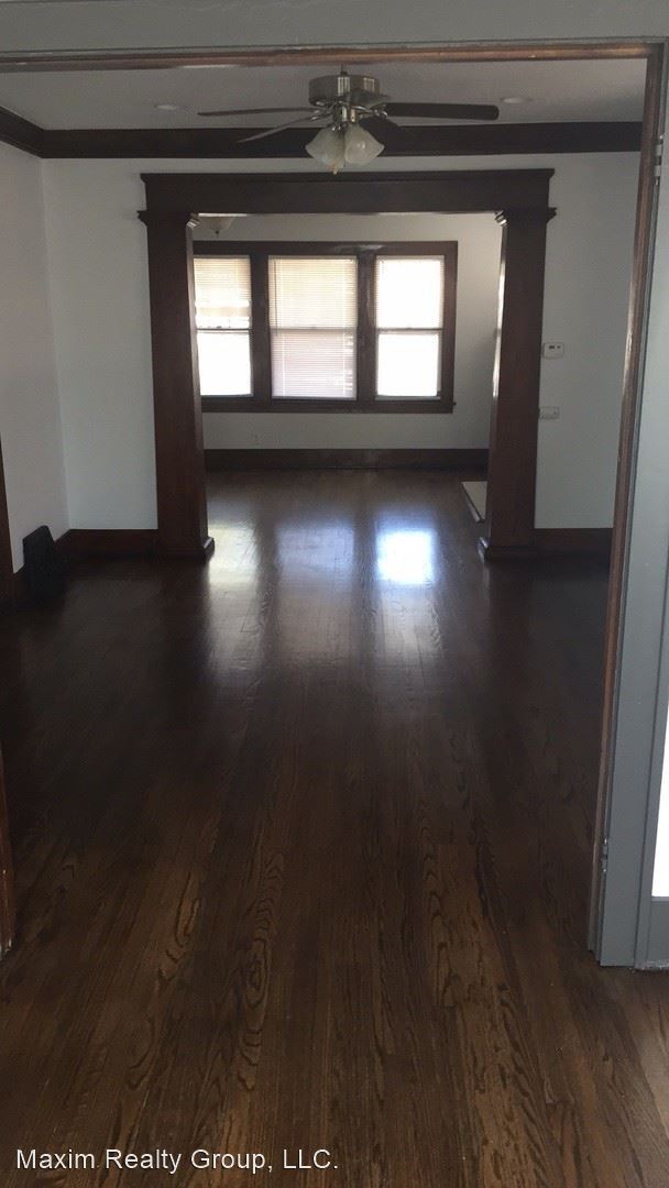 Building Photo - 3 br, 2 bath House - 3027 Myrtle Ave