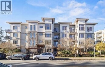 Building Photo - 11887 Burnett St.