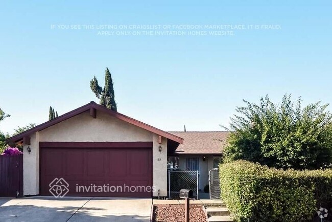 Building Photo - 165 N Catamaran Cir
