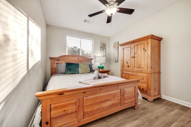 Building Photo - 8802 Long Beach Cir