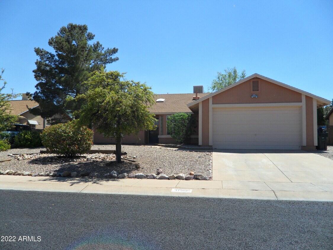 Primary Photo - 1750 Wildflower Dr