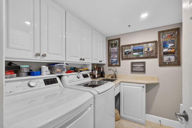 Foto del edificio - 5280 N Ocean Dr