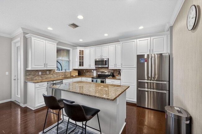 Building Photo - 4543 Mediterranean Cir