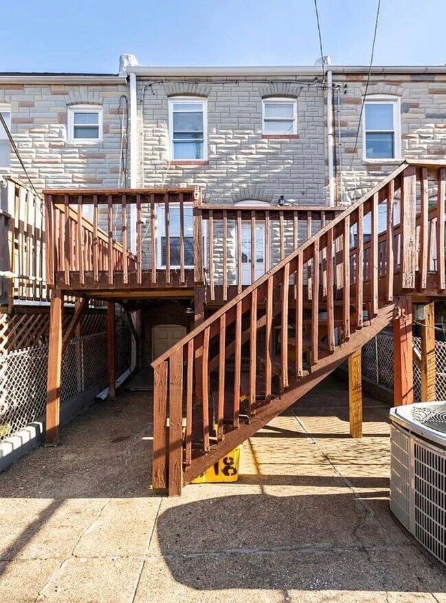 Foto del edificio - 518 S Kenwood Ave