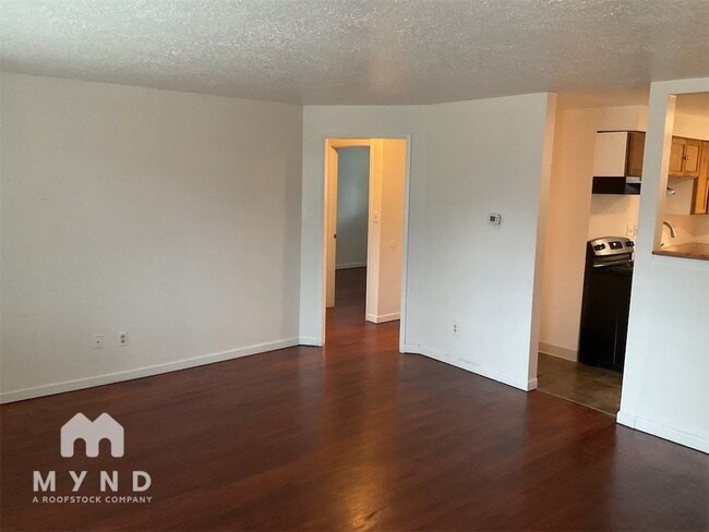 Building Photo - 1013 SE 190th Ave