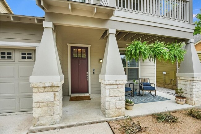 Building Photo - 2516 Amur Dr