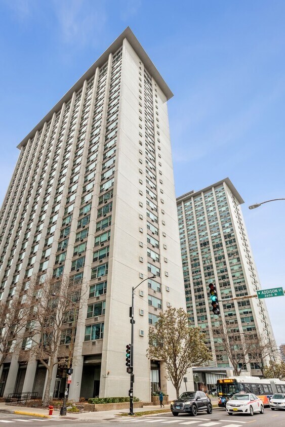 3600 Lake Shore Dr. Unit 315, Chicago, IL 60613 Condo for Rent in