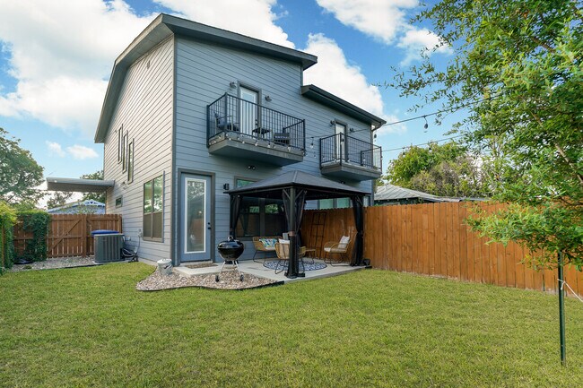 Foto del edificio - 419 Cactus St